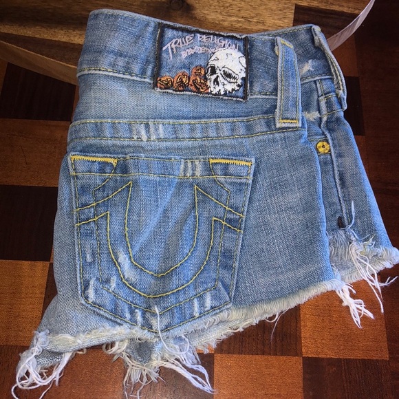 Cut off shorts - Picture 4 of 6